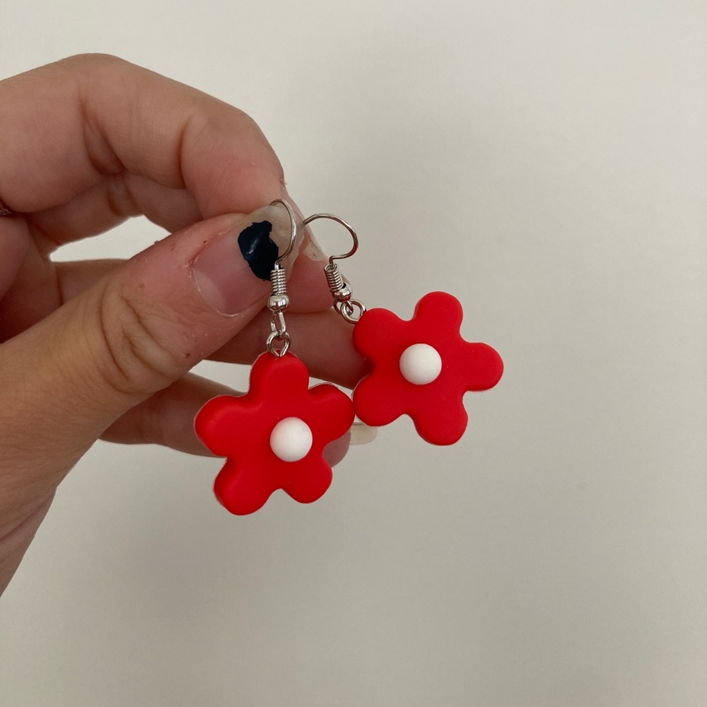 red flower earrings
